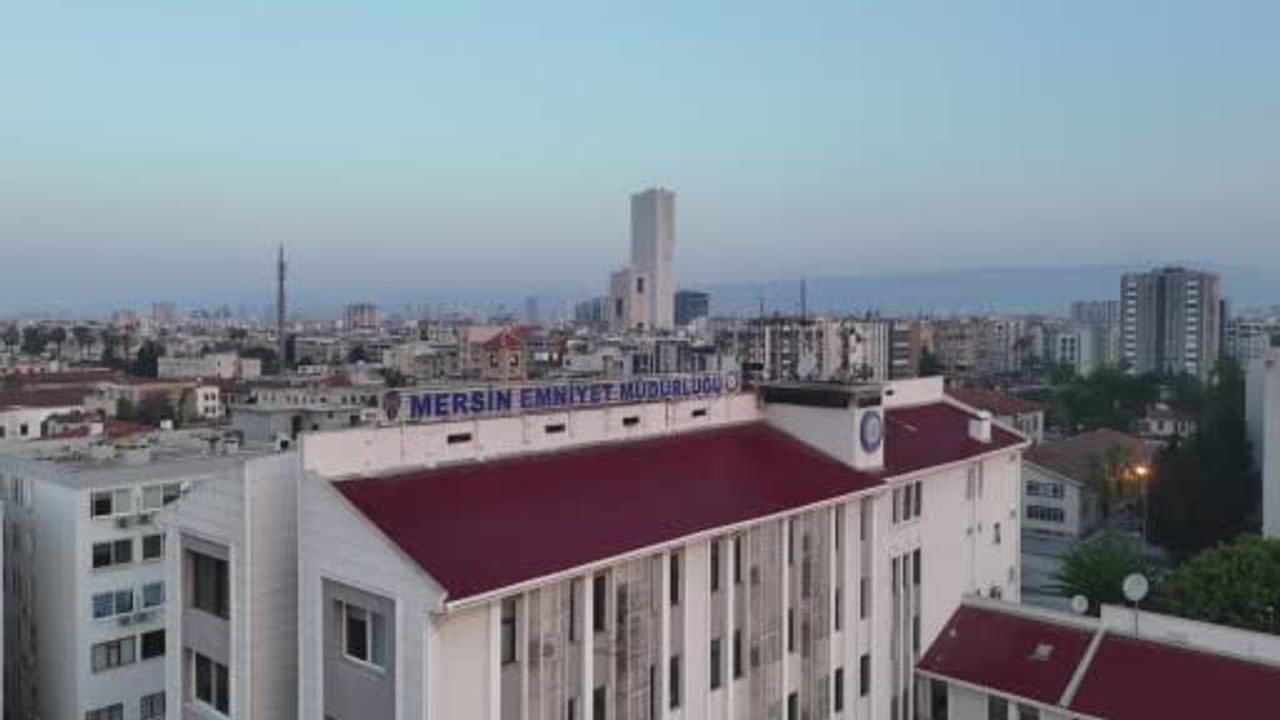Mersin'de depo operasyonunda 27 kilo 384 gram metamfetamin ele geçirildi, 2 şüpheli tutuklandı