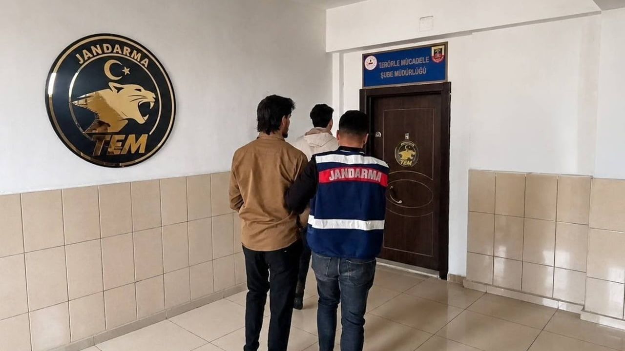 Mersin'de MİT Destekli Operasyonda DEAŞ Şüphelisi Erdemli'de Yakalandı, Tutuklandı