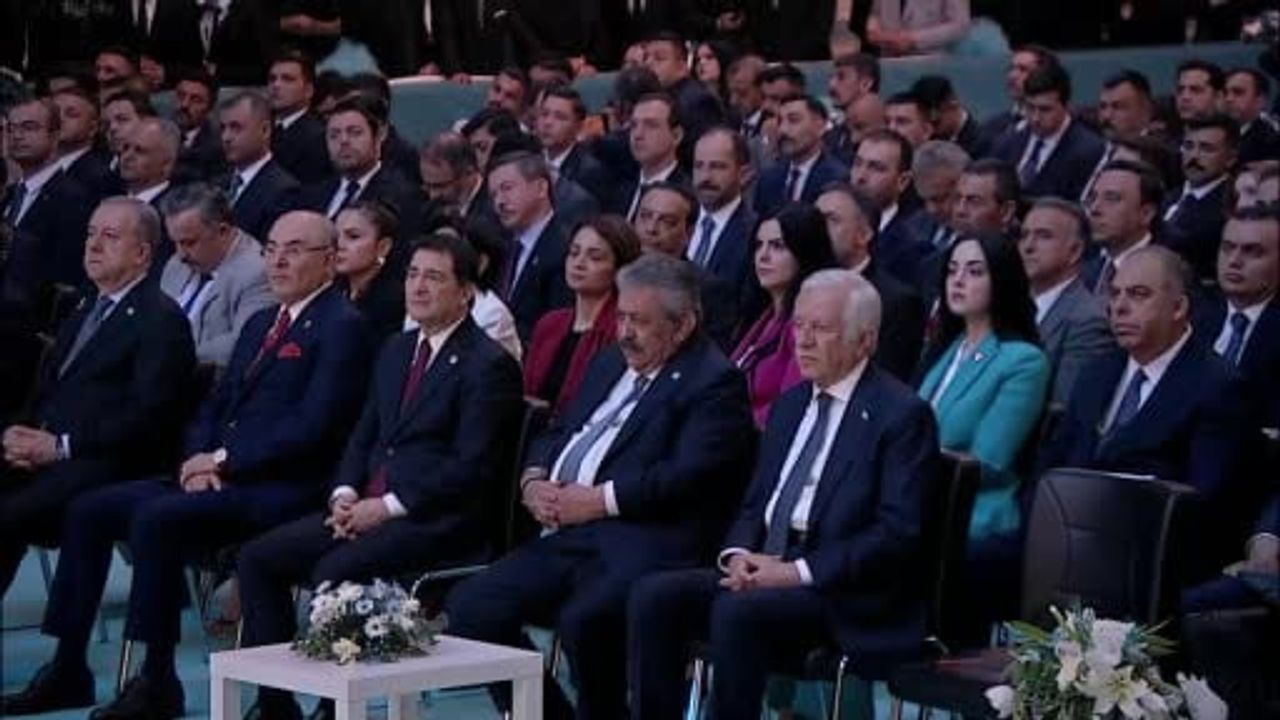 MHP Genel Başkanı Bahçeli: "(Terörsüz Türkiye) Anaların göz yaşını dindirmenin Kızıl Elmasıdır"