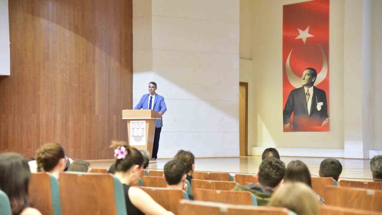 MSKÜ'de 'Osmanlı’dan Cumhuriyet’e Darbeler ve Gençlerimizde Demokrasi Bilinci Projesi' tamamlandı