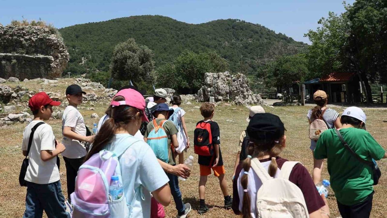 MTK Koleji Öğrencileri Kaunos Antik Kenti ve DEKAMER’i Ziyaret Etti