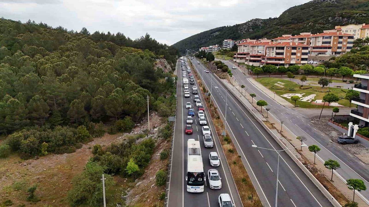Muğla'da Kurban Bayramı Yoğunluğu: Konaklamada %95'e Varan Doluluk, Yollarda Kuyruk