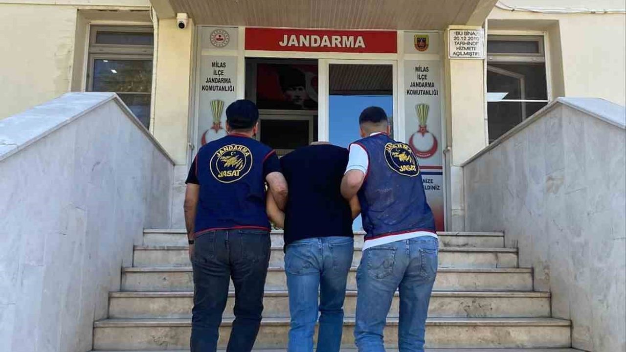 Muğla Jandarması 11-17 Mayıs'ta 36.813 Kişiyi Kontrol Etti: 103 Yakalama, 25 Tutuklama