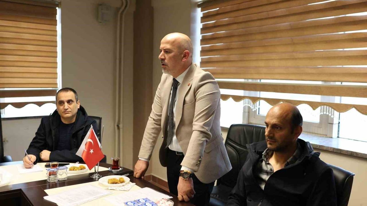 Murat Okutmuş yeniden Bayburt Gazeteciler Cemiyeti Başkanı seçildi