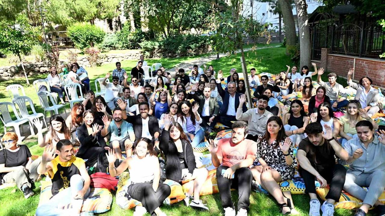 Muratpaşa COP31'e Hazırlanıyor: Gençler, Kadınlar ve STK'larla Antalya'nın İklim Talepleri