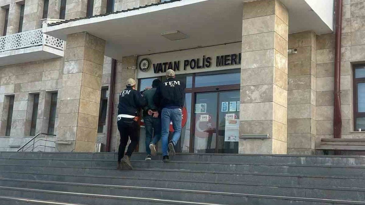 Muş'ta Kesinleşmiş Hapis Cezası Bulunan 2 Hükümlü Yakalandı