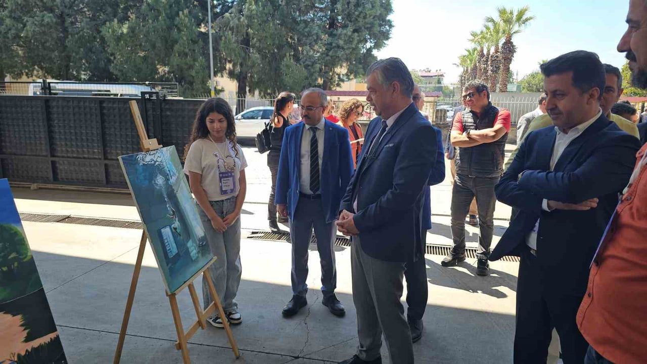 Nazilli Anadolu Lisesi'nde Bilim Fuarı: 19 Proje ve Resim Sergisi