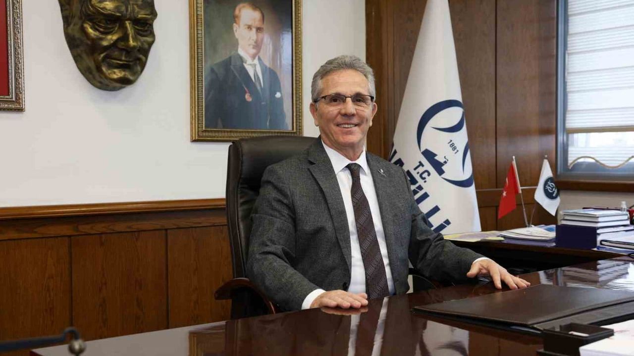 Nazilli Belediye Başkanı Dr. Ertuğrul Tetik'ten Kurban Bayramı Mesajı: Dayanışma ve Paylaşma Vurgusu