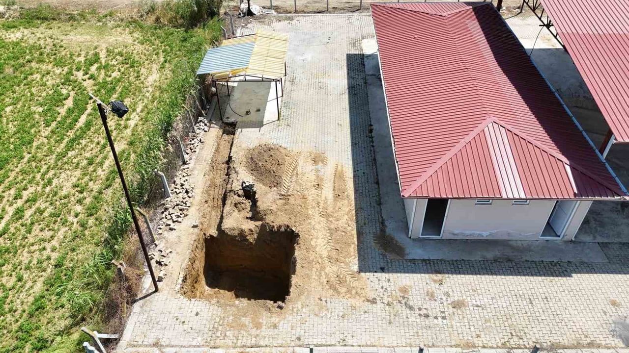 Nazilli Belediyesi, Güzelköy Çok Amaçlı Sosyal Alanı’nda Kapsamlı Yenileme Başlattı