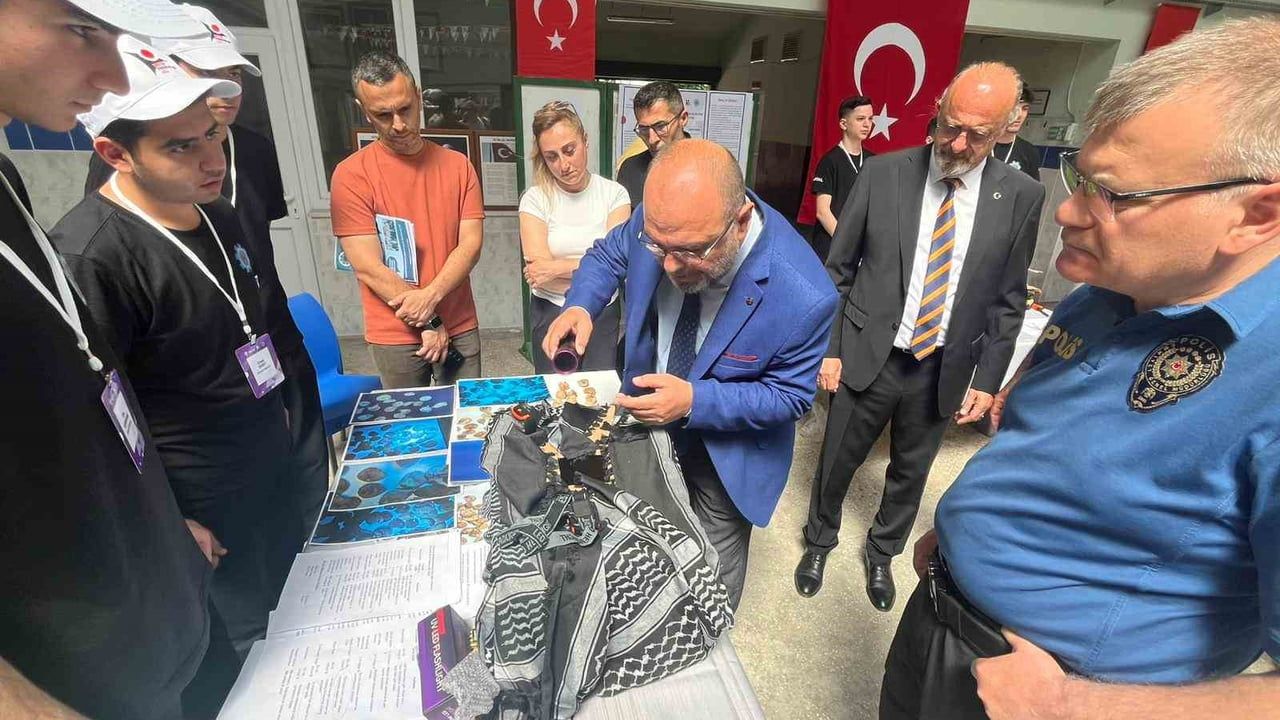 Nazilli Mesleki ve Teknik Anadolu Lisesi'nde 'Türkiye Yüzyılı' temalı Bilim Fuarı: 19 Proje Sergilendi
