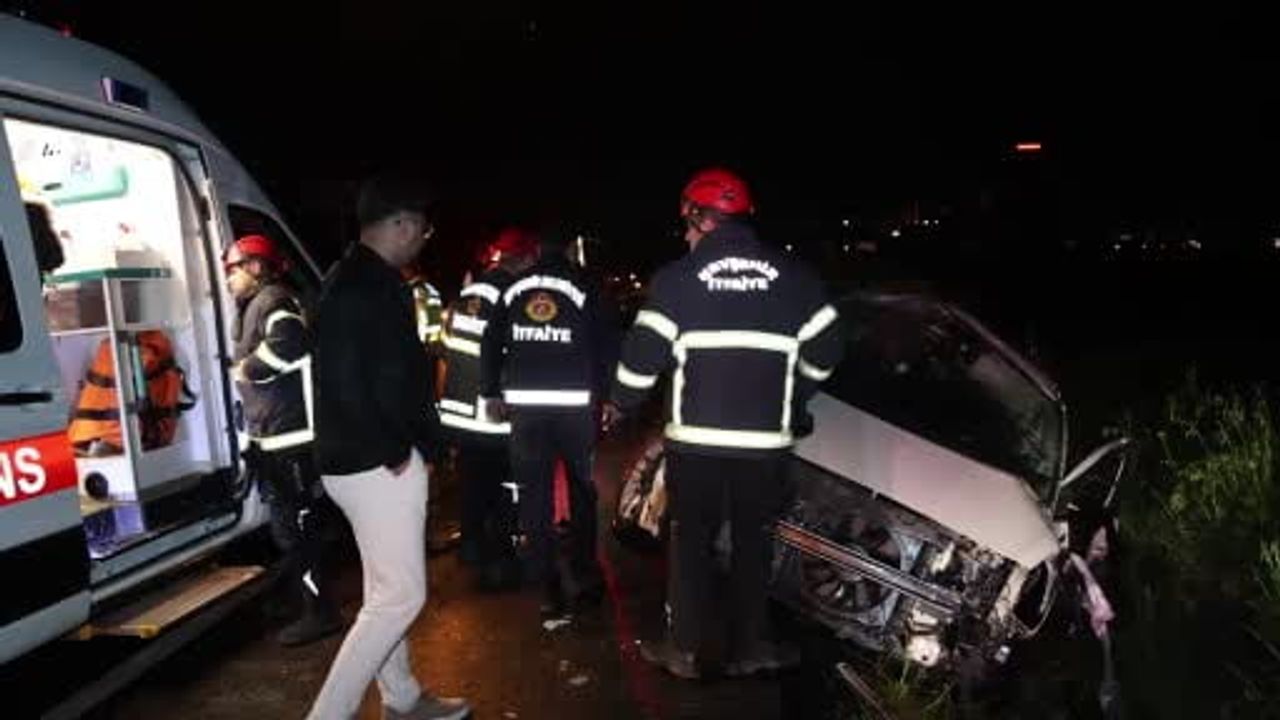 Nevşehir-Avanos yolunda yağış nedeniyle otomobil takla attı: 1 yaralı