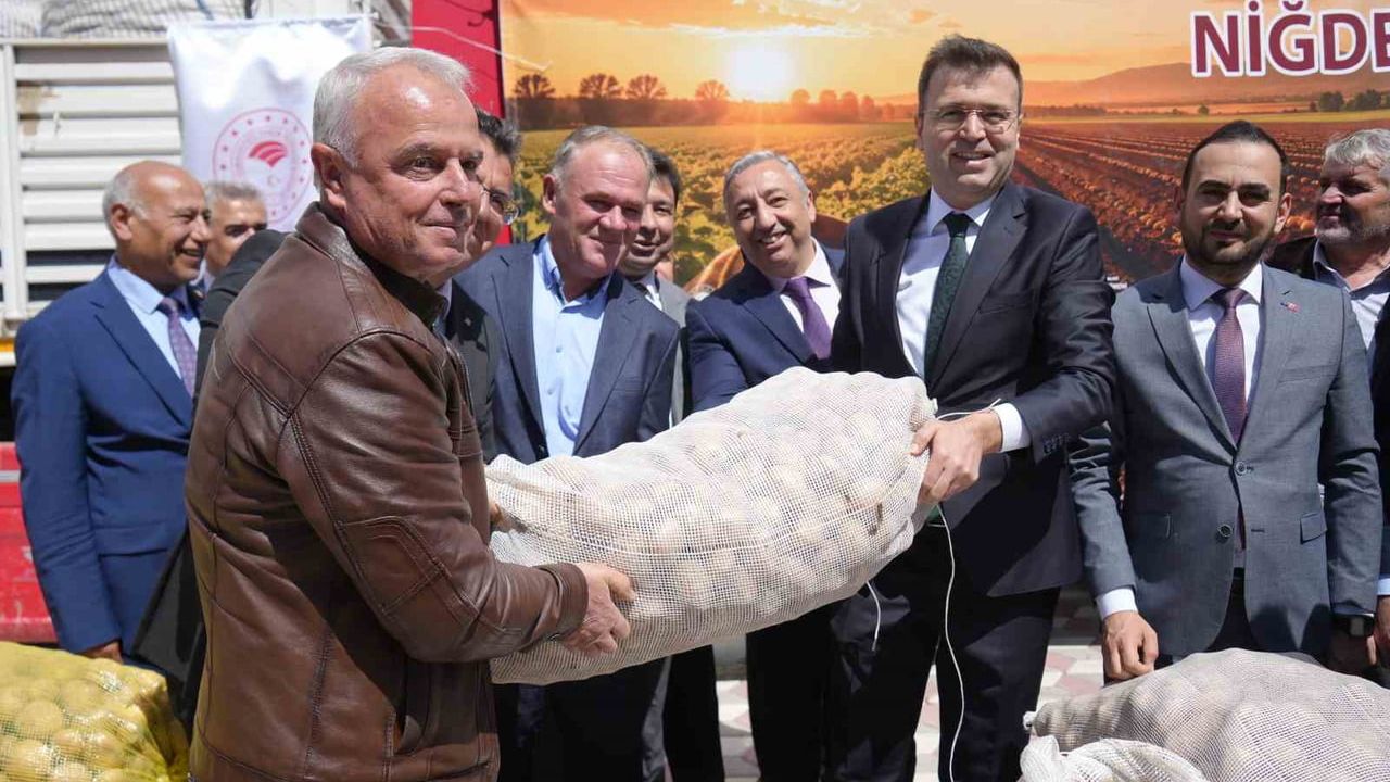 Niğde'de Yerli ve Milli Patates Tohumu: 60 Ton Sertifikalı Tohum Üreticilere Dağıtıldı