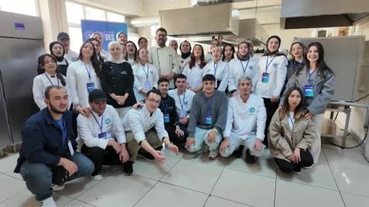 Niğde ve Karaman arasında gastronomi köprüsü: Üniversite öğrencileri yöresel mutfakları paylaştı
