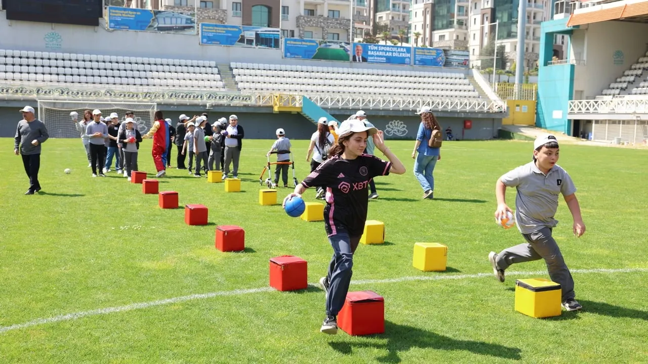 Nilüfer'de 24. Uluslararası Spor Şenlikleri: Özel Gereksinimli Öğrenciler Sahada