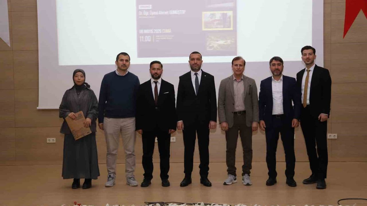 NÖHÜ'de 'Vakıf Kuran Kadınlar' Konferansı: Türk-İslam Vakıf Geleneğinde Kadının Rolü