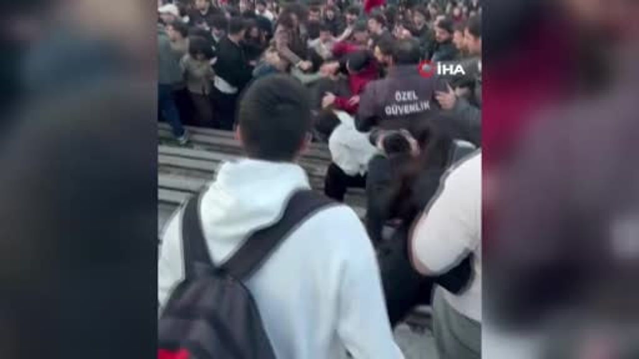 ODTÜ Bahar Şenlikleri'nde İlkay Akkaya Konseri: Bayraklı Protestoya Yönelik Saldırı ve Güvenlik Müdahalesi