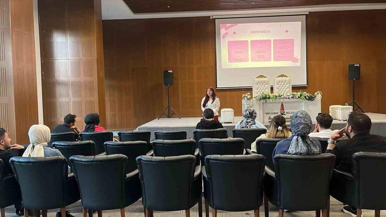 Onikişubat Belediyesi Aile Akademisi kapsamında Evlilik Okulu eğitimlerine başladı