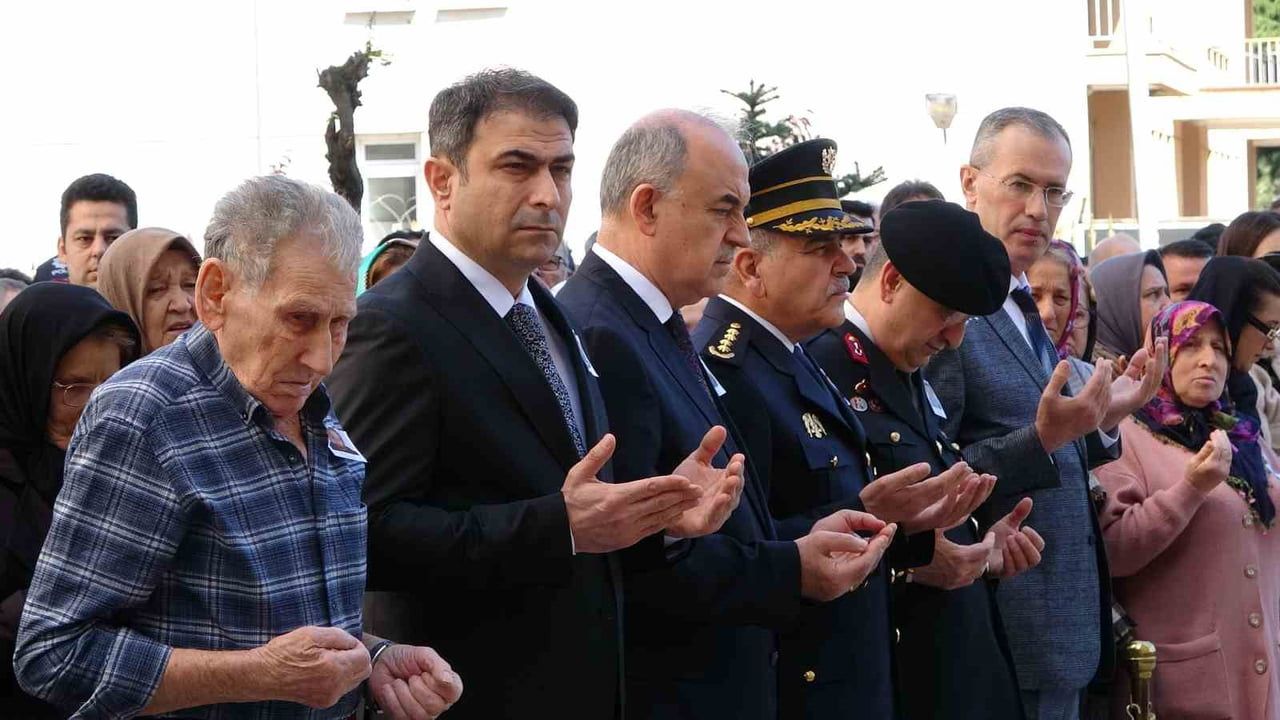 Ordu'da trafik kazasında hayatını kaybeden polis memuru Alev Kovancı için resmi tören
