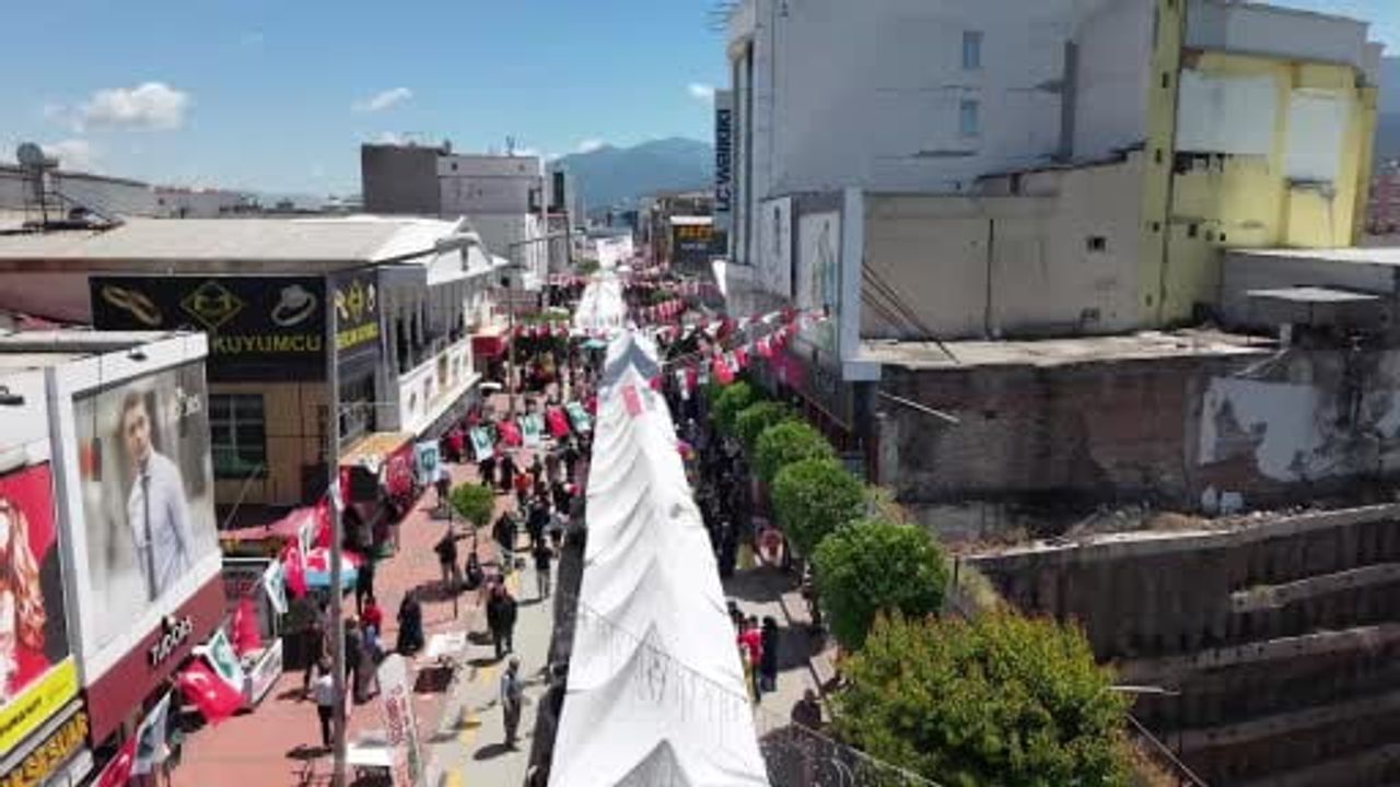 Osmaniye'de 3. Lezzet Festivali başladı: 20 bin litre Toyga çorbası ikramı