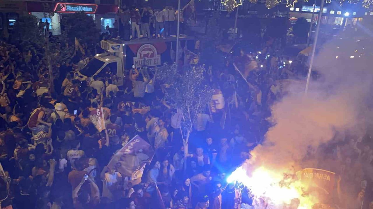 Osmaniye'de Galatasaray'ın Trendyol Süper Lig Şampiyonluğu Coşkuyla Kutlandı