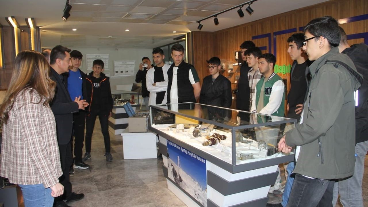 Özel Aras EDAŞ Müzesi, Müzeler Haftası'nda elektrik tarihini Erzurum'da sergiliyor