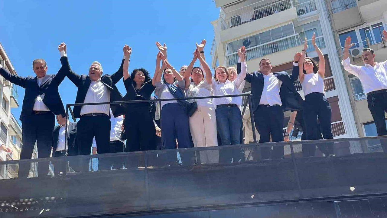 Özgür Özel'den Kılıçdaroğlu'na çağrı: 2 milyon üyeyle genel başkan seçimi önerisi