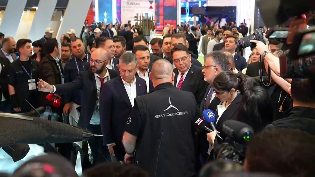 Özgür Özel: Kaan’ın yerli ve milli motoruyla uçtuğu günü dört gözle bekliyoruz