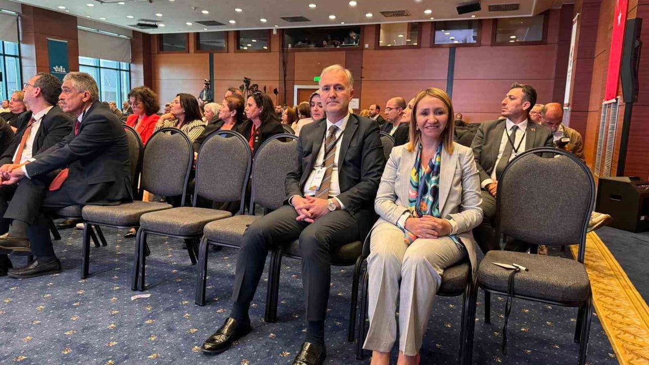Pazaryeri Belediye Başkanı Zekiye Tekin, Türkiye Sağlıklı Kentler Birliği Encümen Üyeliğine Seçildi