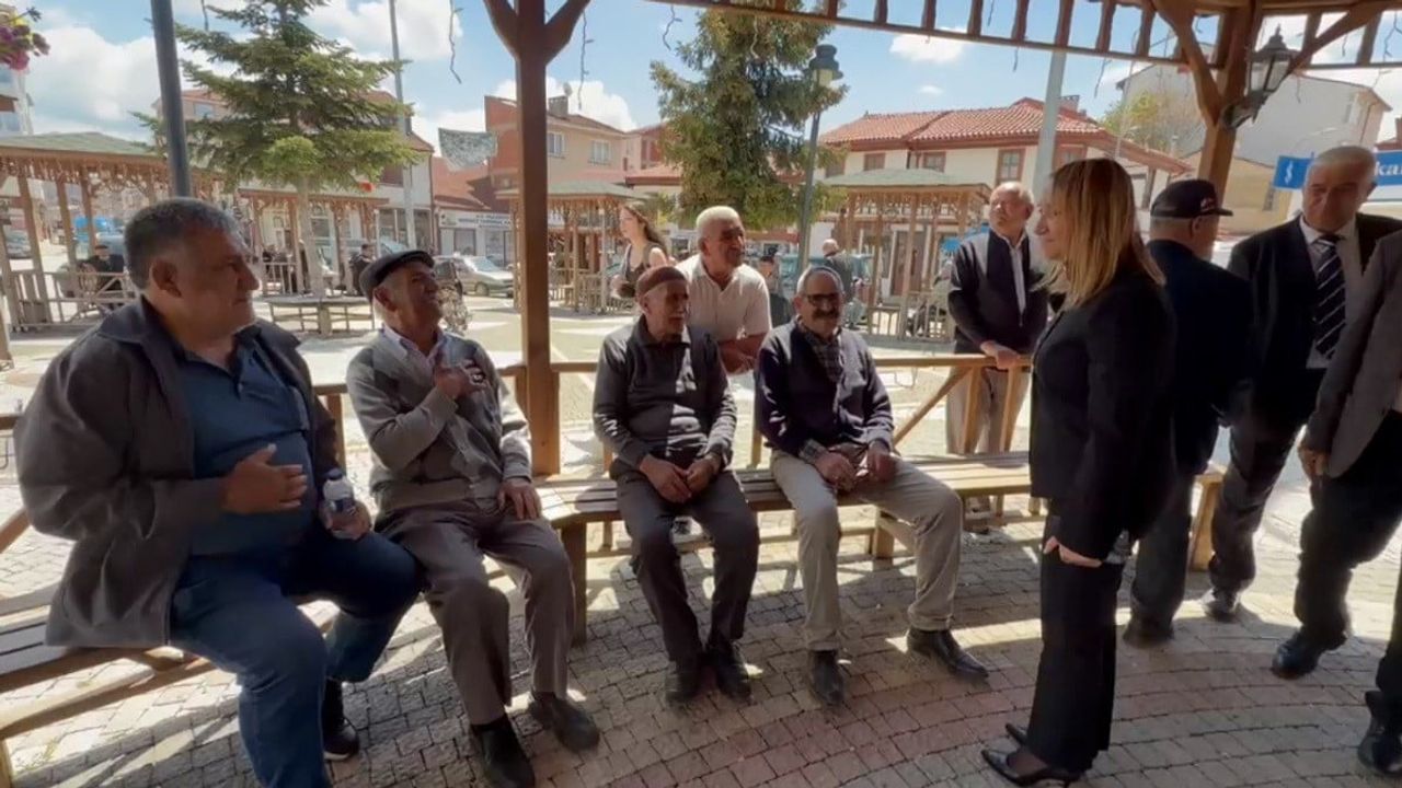 Pazaryeri'nde Gönüllere Dokunan Belediyecilik: Başkan Zekiye Tekin'in Vatandaş Odaklı Yaklaşımı