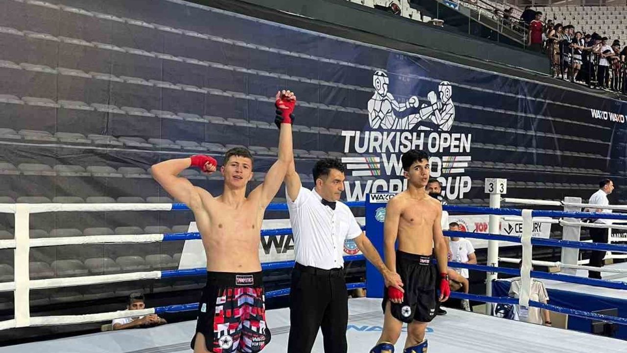 Pazaryeri Spor Kulübü Antalya'da Madalya Kazandı: 11. Turkish Open WAKO World Cup'ta Bilecik Gururu