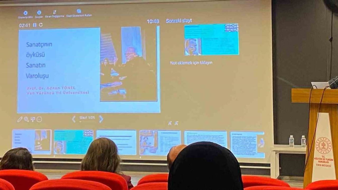 Prof. Dr. Adnan Tönel 'Sanatın Varoluşu'nu Van Urartu Müzesi'nde Anlattı