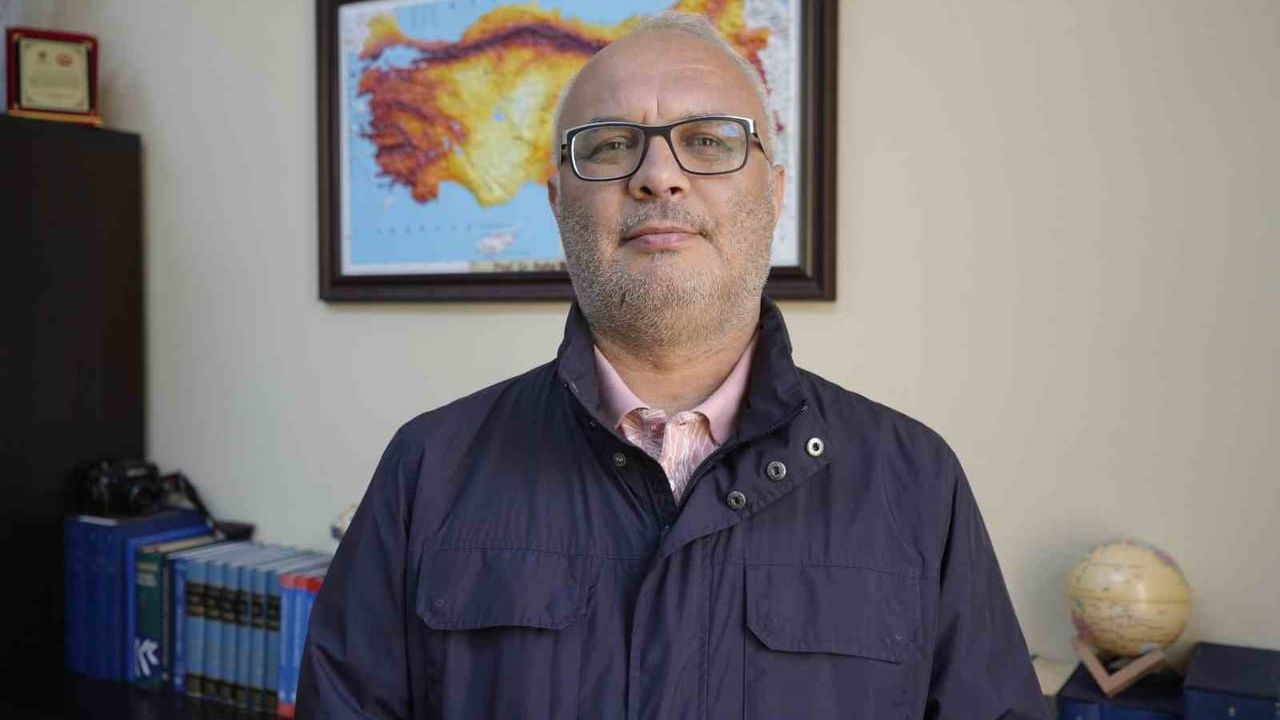 Prof. Dr. Nafiz Maden: Mavi Vatan Yasası Türkiye’nin deniz haklarını güçlendirecek