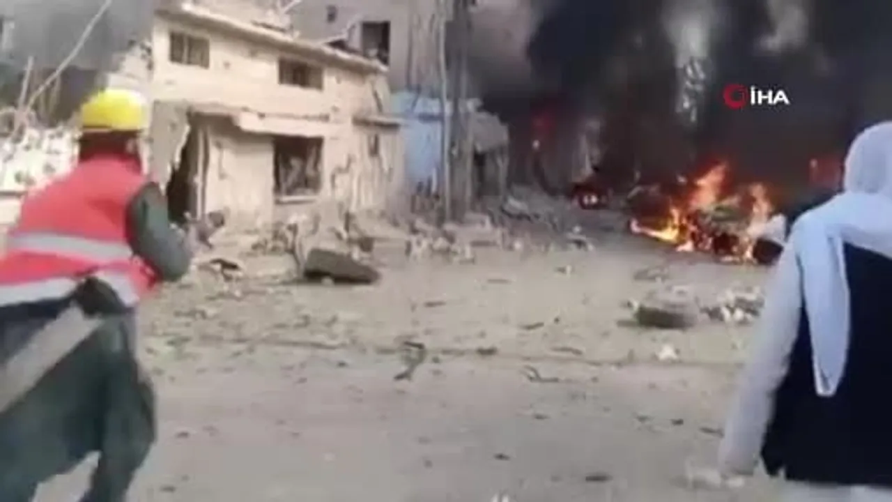 Quetta'da güvenlik personelini taşıyan trene bombalı saldırı: En az 14 ölü, 70 yaralı