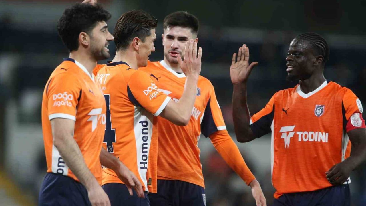 RAMS Başakşehir, Samsunspor'u ağırlıyor: 33. hafta öncesi durum