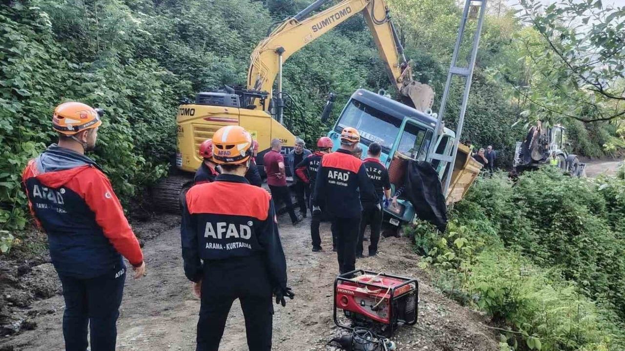 Rize'de hafriyat kamyonu kazasında bir işçi hayatını kaybetti