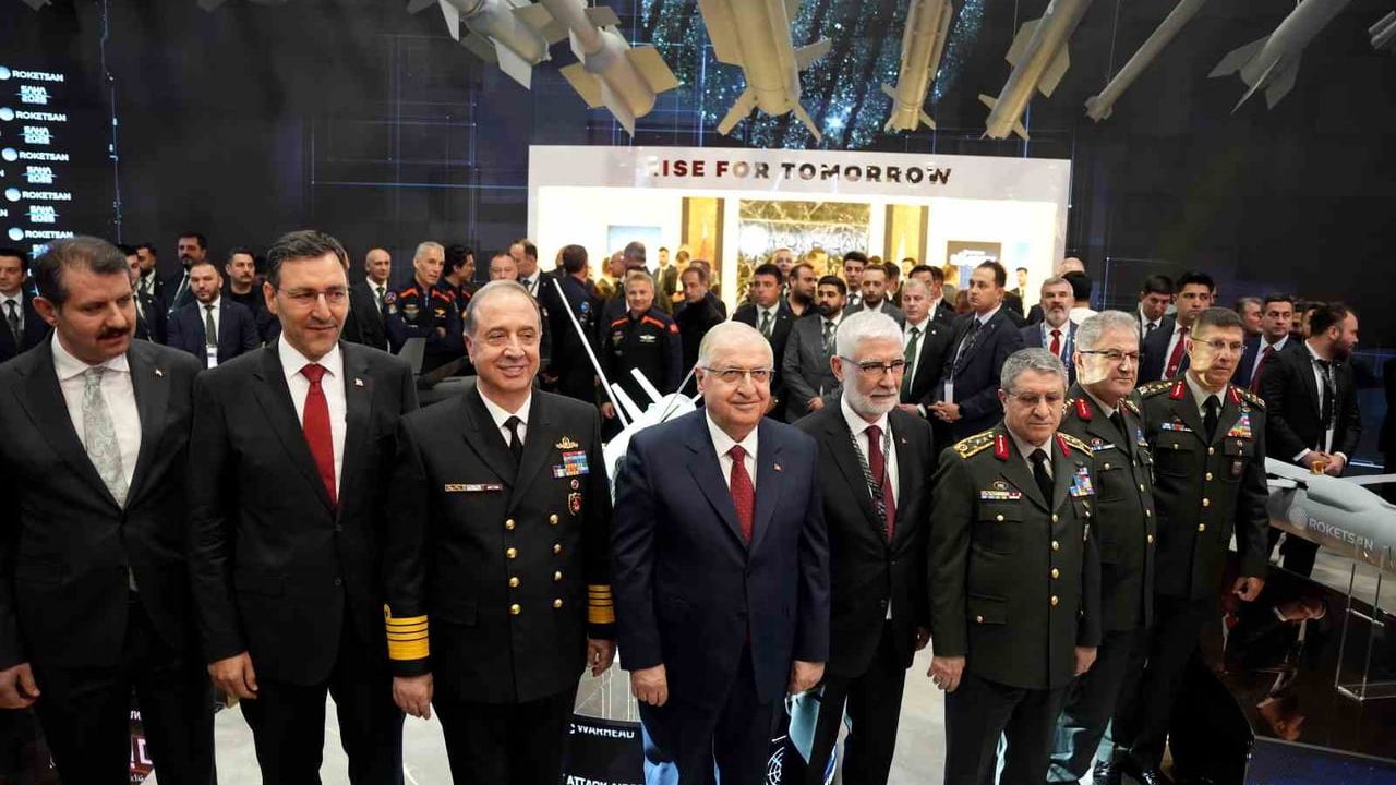 ROKETSAN, SAHA 2026'da NEŞTER, CİRİT Anti-İHA, CİDA ve Mini Seyir Füzesi'ni tanıttı