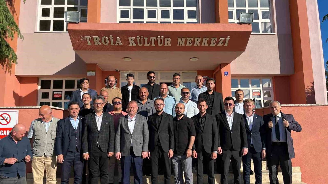 RTÜK Başkanı Daniş: Gençlerde 'çok izleyen, az süzen' medya eğilimi tehdit oluşturuyor