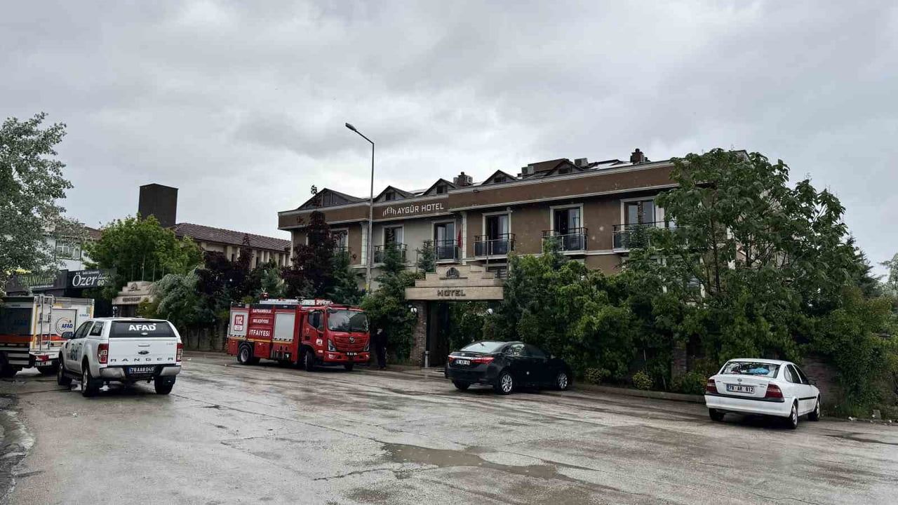 Safranbolu’da otelde doğal gaz kaçağı: Şehit ailelerinin konakladığı otel tahliye edildi, çok sayıda kişi hastaneye kaldırıldı