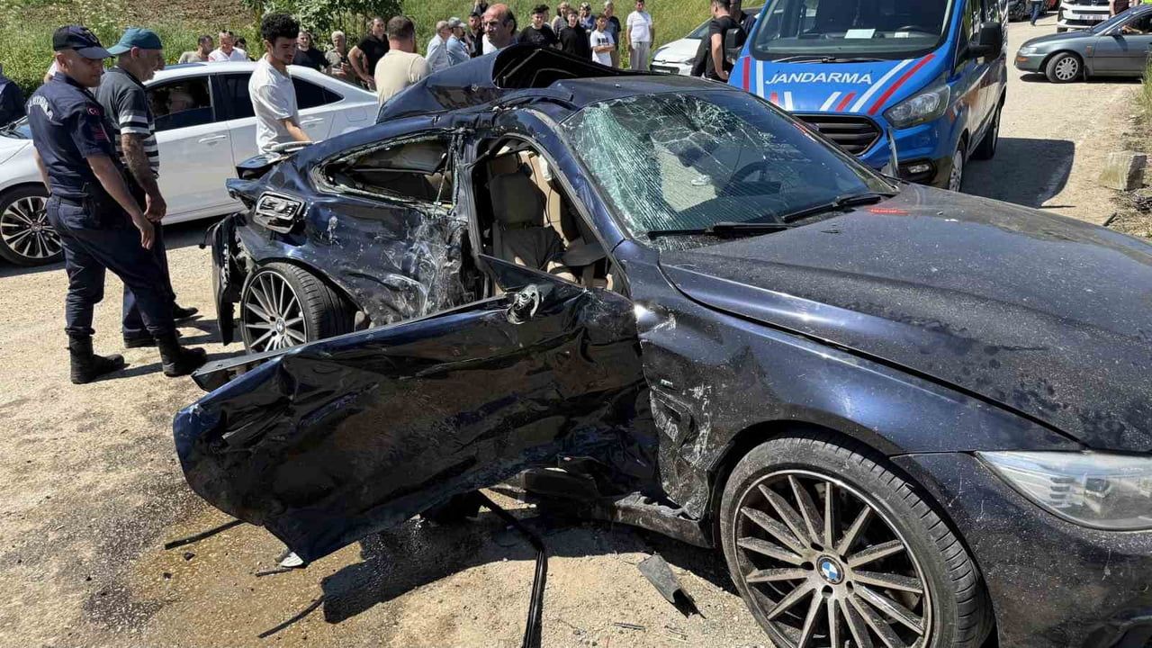 Sakarya’da kazada ağır yaralanan 14 yaşındaki çocuk tedavi gördüğü hastanede hayatını kaybetti