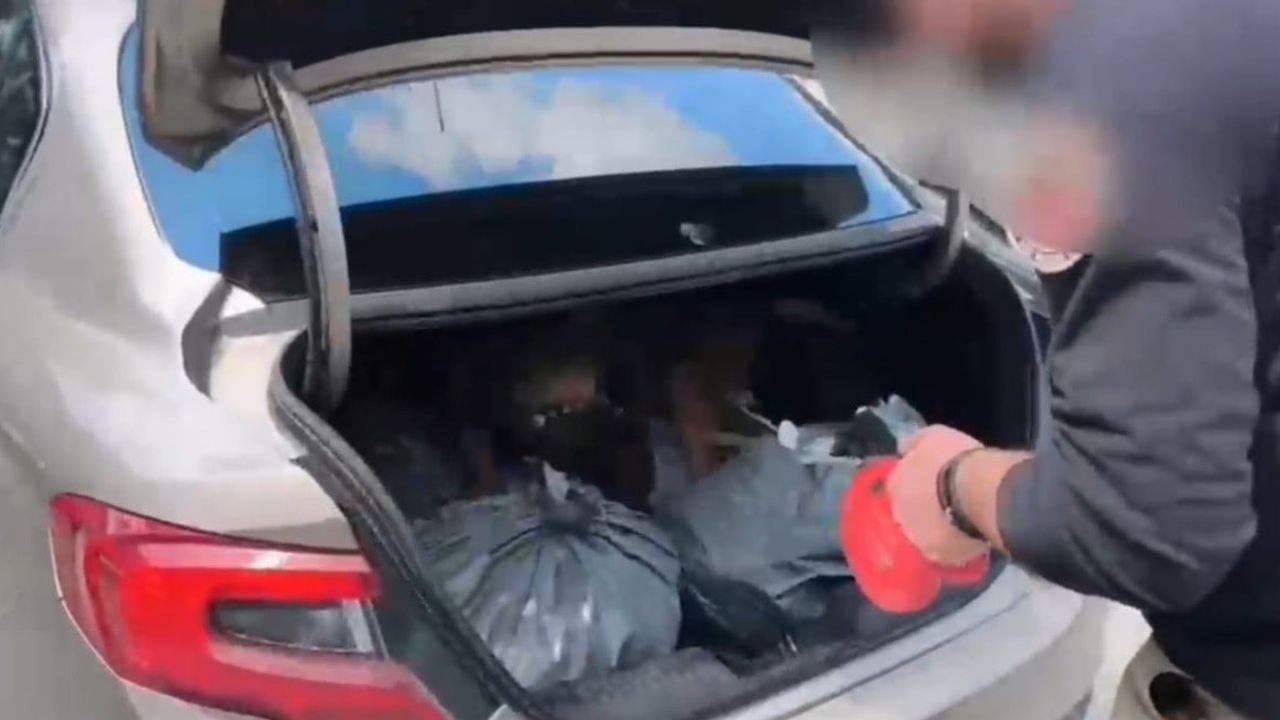 Sakarya merkezli operasyonda 80 kg Pregabalin ve yaklaşık 3 milyon sentetik ecza ele geçirildi; 3 kişi tutuklandı