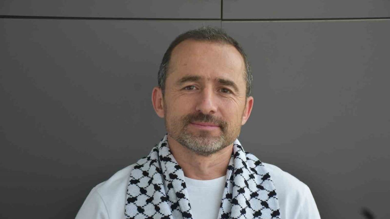 Sakaryalı Aktivist Özkan Özer, Uluslararası Sularda Alıkonma ve Gözaltı Sürecini Anlattı
