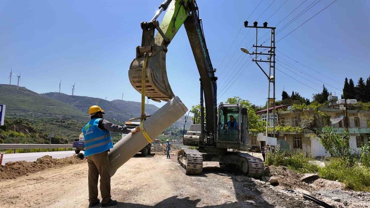 Samandağ'da 23 milyon Euro'luk kanalizasyon projesinde yüzde 40 tamamlandı
