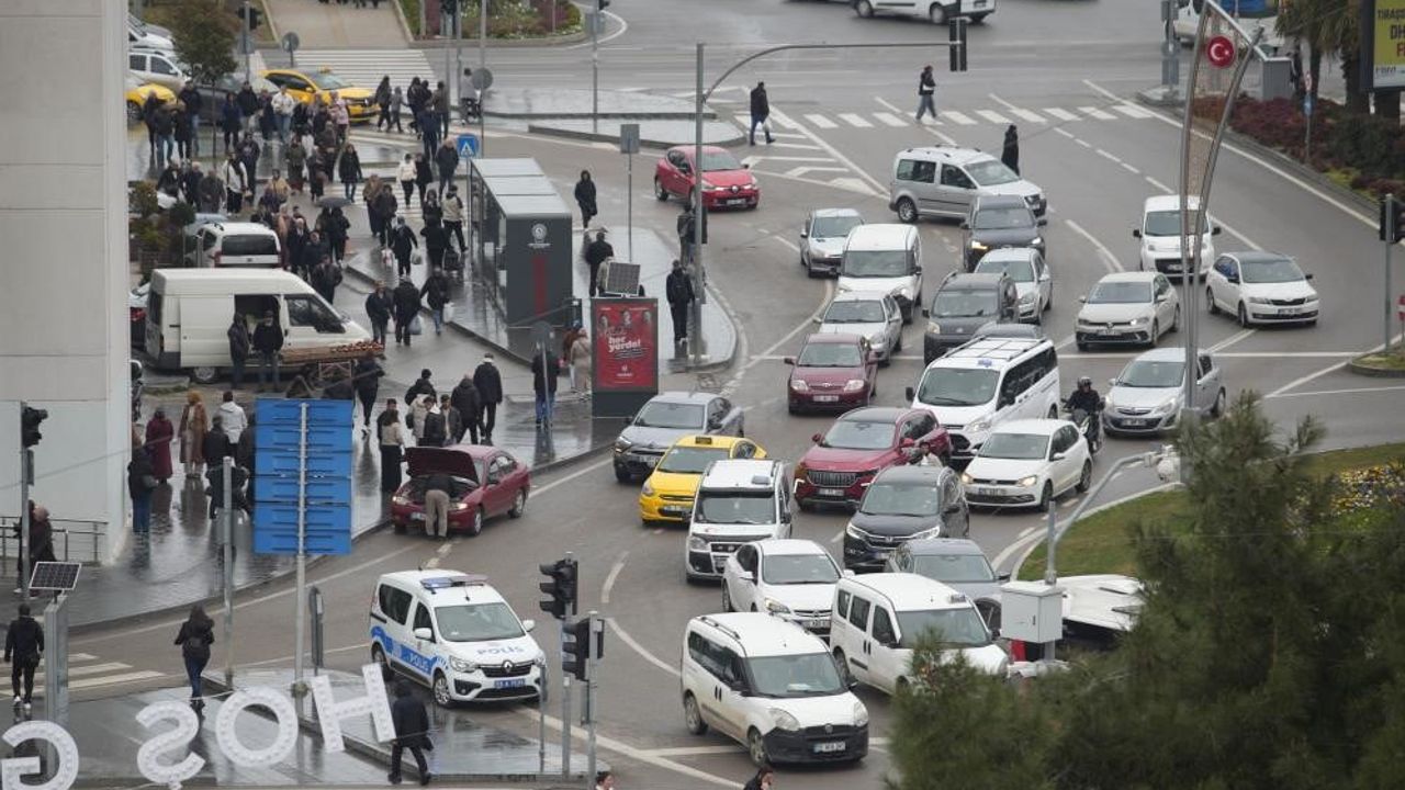 Samsun'da 2026 Nisan Sonu: Trafiğe Kayıtlı Motorlu Kara Taşıtı Sayısı 38 bin 382 Arttı
