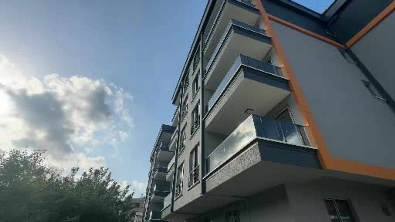 Samsun’da inşaattan düşen laminant ustası yaşamını yitirdi
