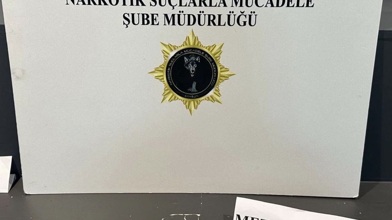Samsun'da uyuşturucu operasyonu: 9 gözaltı, çok sayıda madde ele geçirildi