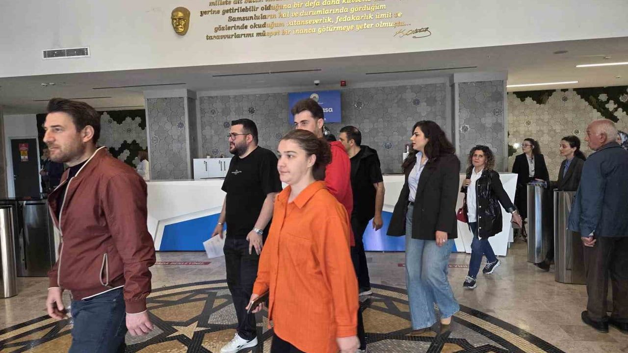 Samsun İlkadım Belediyesi Hizmet Binasında Tüm Personelle Yangın Tatbikatı