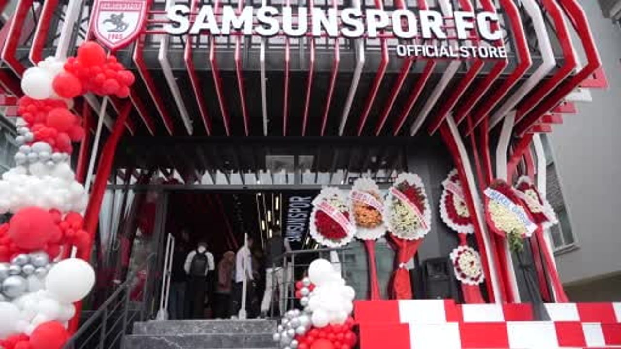 Samsunspor Atakum'da beşinci mağazasını açtı: Yeni Samsunspor FC Store hizmete girdi
