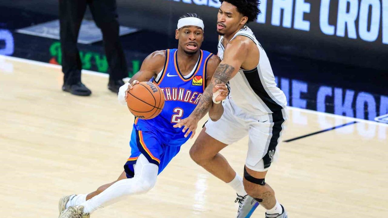 San Antonio Spurs, Thunder'ı 103-82 yenerek Batı Finali'nde seriyi 2-2'ye getirdi