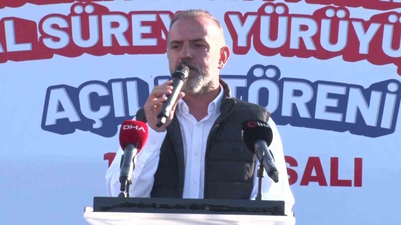 Sancaktepe'de 29 Ekim Spor Parkı ve Cemal Süreya Yürüyüş Yolu Açıldı