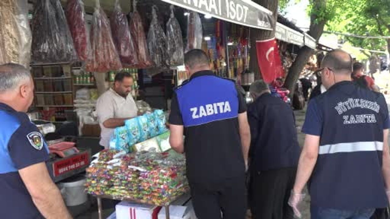 Şanlıurfa'da Kurban Bayramı Öncesi Zabıta Denetimleri: Çikolata, Şeker ve Lokum Kontrolleri